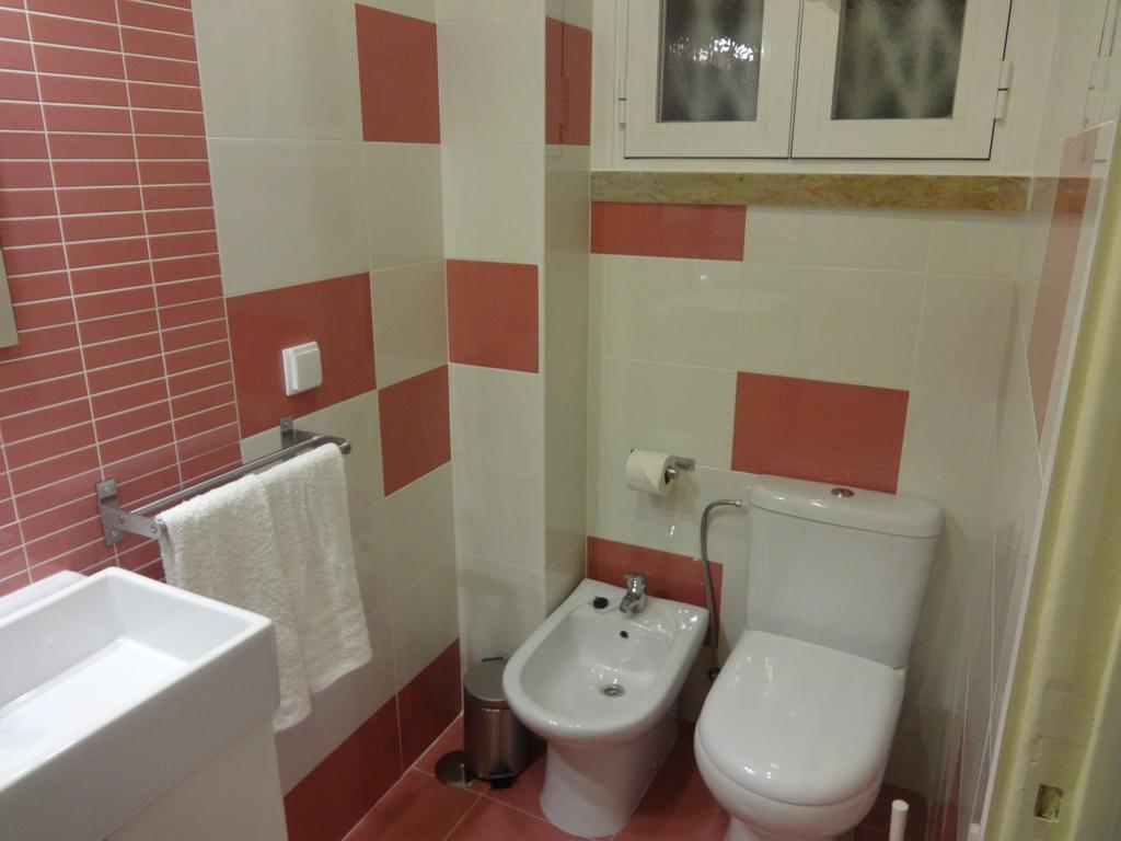 Residence Metro-Alameda Lisbon Room photo
