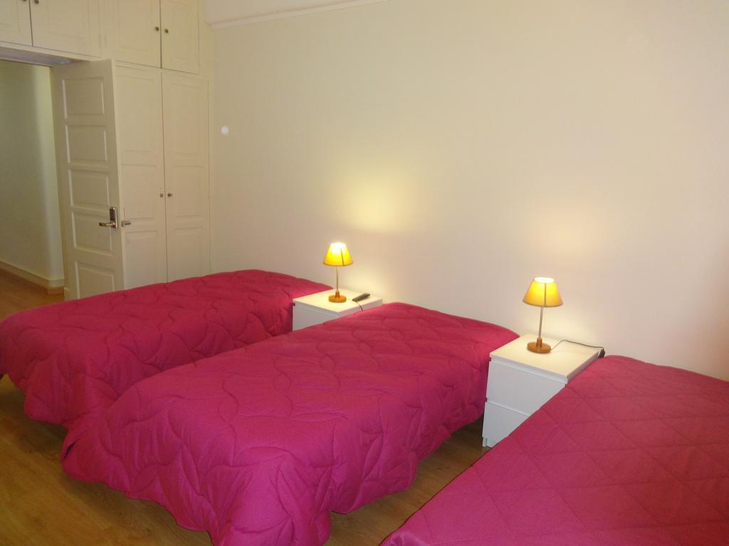 Residence Metro-Alameda Lisbon Room photo