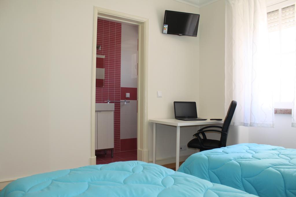 Residence Metro-Alameda Lisbon Room photo